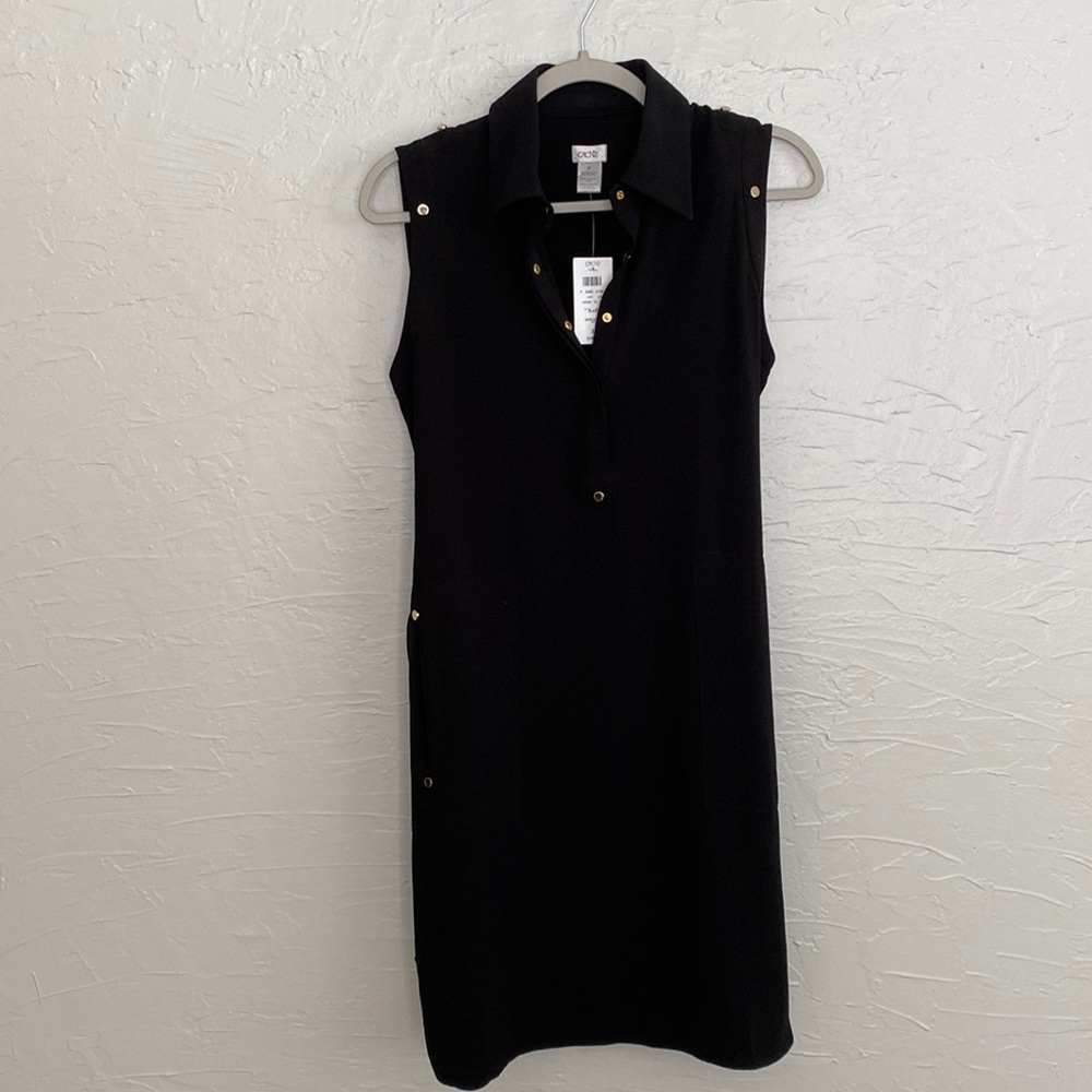 Caché black dress comes with matching belt. Size M